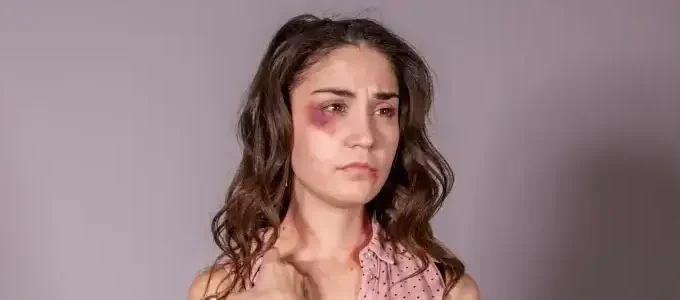 הבנת עבירות אלימות במשפחה – עורכי דין פליליים
